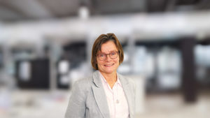 Science Parks affärsutvecklare Maria Kristiansson i kontorsmiljö